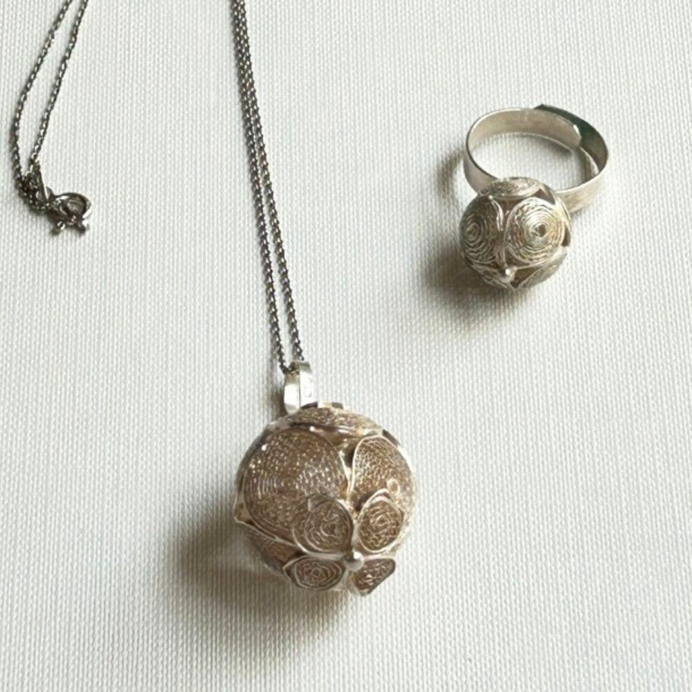 Vintage 1960s Sterling Silver Filigree Orb Necklace & Adjustable Ring Set
